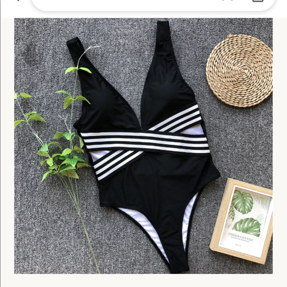 NWT Croise - SANDFLAIR™ SWIMSUIT